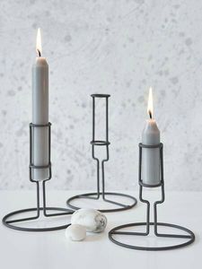 Portavelas Metálico Funcional que Mejora la Decoración del Hogar con una Construcción Resistente y un Diseño Atemporal - Product Image 4