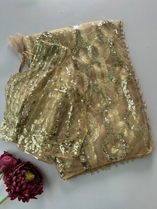 Sari indien élégant en soie beige avec broderies dorées et paillettes, tenue de mariage pour femme, longueur au sol, coupe classique, toutes saisons - Product Image 6