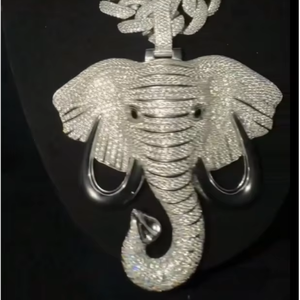 Colgantes y Dijes de Joyería Fina Personalizables Estilo Hip Hop, Colgante de Elefante con Diamantes de Moissanita, Plata 925 para Él - Product Image 1
