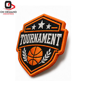 Badges de tournoi personnalisés en tissu sergé avec support thermocollant, qualité professionnelle, marque privée, livraison rapide, en vente - Product Image 5