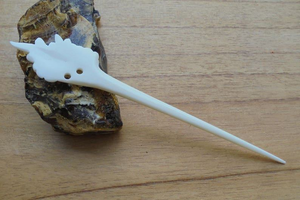 กิ๊บติดผมทำจากกระดูกธรรมชาติ เป็นมิตรกับสิ่งแวดล้อม ทำด้วยมือ สไตล์ชาติพันธุ์  อุปกรณ์เสริมผมที่ยั่งยืนสำหรับผู้หญิงผมยาว - Product Image 5