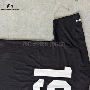 Camiseta moderna para hombre con cuello redondo, diseñada con tela de algodón premium, suave, transpirable, ligera, duradera, cómoda, servicio OEM. - Product Image 3