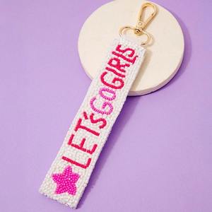 Llavero de Perro Hecho a Mano con Cuentas, Forma de Dachshund, Bordado con Cuentas de Semilla, Colgante Negro para Mascotas, Llavero de Animal, Bonito Colgante de Moda, Artículo de Regalo - Product Image 3