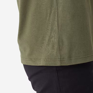 T-shirt basique uni à col rond et manches courtes pour homme, coupe classique, confortable, respirant, 100 % coton tricoté, logo frontal haute visibilité - Product Image 6