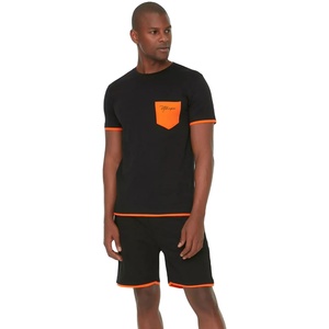 ชุดกีฬาฤดูร้อนแขนสั้นคุณภาพสูงสำหรับผู้ชาย ชุดชายหาด ผ้าโพลีเอสเตอร์/คอตตอนผสม ระบายอากาศได้ดี เสื้อยืดลำลอง กางเกงขาสั้น สองชิ้น - Product Image 5