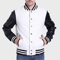 Veste universitaire unisexe blanche avec manches en PU noir, broderie sur le devant, fermeture à boutons recouverts, vêtement d'extérieur décontracté pour l'hiver