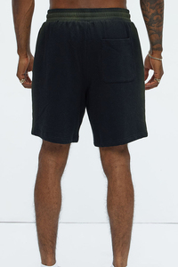 Shorts de détente noirs de qualité supérieure pour hommes avec cordon de serrage élastique à la taille, coupe confortable pour la maison, la salle de sport et les voyages - Product Image 4
