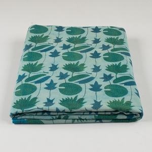 Tissus en coton indien imprimés à la main Bagru Dabu, motifs floraux, pour vêtements et décoration intérieure, tissu pour rideaux - Product Image 1