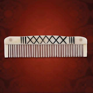 Peigne à cheveux européen 100% naturel, poli, écologique, style personnalisé, en os de buffle, taille sur mesure pour décoration de mariage ou cadeau - Product Image 1