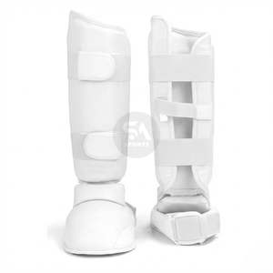 Espinilleras Deportivas de Cuero Verde Neón, Triple Capa Acolchada, Alta Visibilidad, para Entrenamiento de Muay Thai y MMA, Ligeras y Resistentes a Impactos - Product Image 4