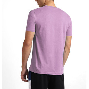 Camiseta de hombre de alta calidad con tacto suave para un estilo de vida informal y comodidad diaria. - Product Image 3