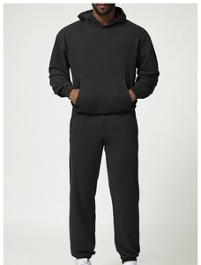 Ensemble sweat à capuche et pantalon de jogging décontracté pour homme avec poche kangourou – Survêtement deux pièces ample et décontracté – Vente en gros - Product Image 3