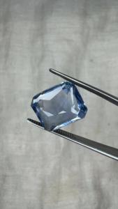 Venta al por Mayor de Zafiro Azul Natural de Sri Lanka, Ceilán, Corte Octogonal, 9.60 Ct, Gema Suelta Sin Calentar, Calidad Joyería Fina - Product Image 2