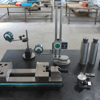 GT200x300 avec plateau tournant inférieur, étau de précision modulaire, étau de précision