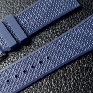 Correa de <span class=keywords><strong>Reloj</strong></span> Jettda Premium de Caucho FKM 24x7mm para <span class=keywords><strong>Vacheron</strong></span> <span class=keywords><strong>Constantin</strong></span> Oversea 4500v 5500v 7900v de Lujo - Product Image 4