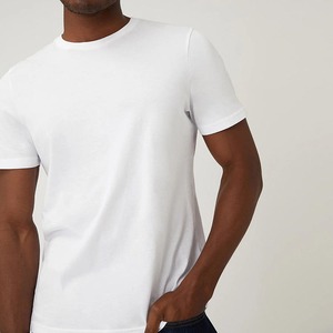 Camiseta Negra de Manga Corta para Hombre, Algodón, Corte Regular, Cuello Redondo, Informal, Color Sólido - Product Image 3