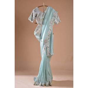 Saree แฟนซีที่มีหลายดอกเขียนโค้ดและเลื่อมทำงานเครื่องประดับอื่นๆของชาติพันธุ์ - Product Image 4