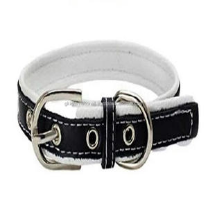 ปลอกหนังพรีเมี่ยมสีดำพร้อมหัวเข็มขัดและแหวนรูปตัว D ทำจากโลหะกันสนิมสำหรับสุนัขและเย็บสีขาวสวมใส่สบาย - Product Image 3
