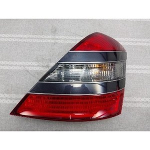 Conjunto de Luz Trasera Derecha Usada para S350 2009, OEM A2218200266 - Product Image 1