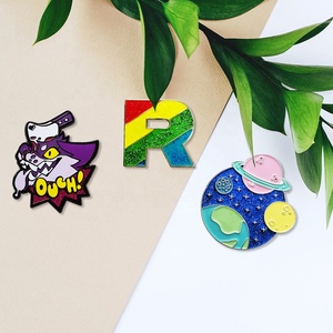 เข็มกลัดเคลือบผิวแบบแข็งลายการ์ตูนมีกลิตเตอร์ผลิตป้ายโลหะ - Product Image 6