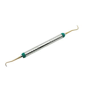 Instrumentos Bone Bridge BBI-652, puntas doradas, mango de 10 mm, desincrustador dental tipo espada, H6/H7, manual, acero inoxidable, certificado CE Clase I 1 - Product Image 1
