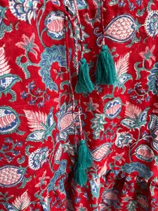 Main Bloc Imprimé Femmes Robe Midi Boho Coton Gaze D'été Robe Courte avec Gland Décoration Style Indien - Product Image 4