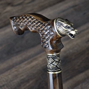 Bâton de marche décoratif artisanal Orion écologique, avec poignée tête d'ours et détails tressés, durable pour usage domestique – Meilleure vente - Product Image 5