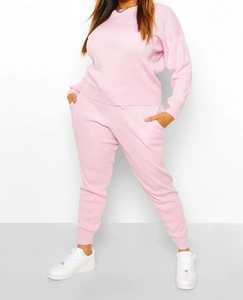 ชุดเซ็ตเสื้อฮู้ดคุณภาพดี กางเกงวอร์มเข้าชุด ปักลายทันสมัยสำหรับผู้หญิง ฤดูใบไม้ผลิ/ฤดูหนาว ปี 2026 ผ้าหนานุ่ม - Product Image 5