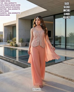 Ensemble Gulbahar traditionnel brodé Bhandhani, dupatta en georgette, longueur ras du sol, pour femme, idéal Diwali, mariage, fête, séchage rapide - Product Image 1