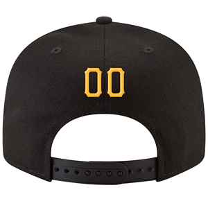 Gorra de Béisbol Negra de 6 Paneles con Bordado 'G' Rojo, Unisex, Casual, Ajustada, de Sarga de Algodón, Visera Plana - Product Image 5