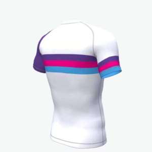 เสื้อแรชการ์ดแขนสั้นสีขาว ลายทางสีม่วง ชมพู ฟ้า แห้งเร็ว ผลิตจากโพลีเอสเตอร์ สำหรับผู้ใหญ่ ทั้งชายและหญิง ดีไซน์แบบคัลเลอร์บล็อก - Product Image 2