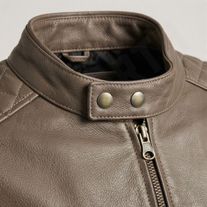 เสื้อแจ็คเก็ตมอเตอร์ไซค์สำหรับผู้ชาย หนังแท้ เสริมแผ่นป้องกันข้อศอกและไหล่ ดีไซน์สปอร์ตทันสมัย ชุดป้องกัน - Product Image 4