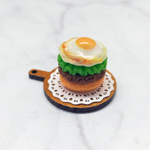 <b>Mini</b> Resin Hamburger Ornament Hand Painted Food Figurine DIY Dollhouse <b>Desk</b> Decoration for Age 14+ - Product Image 2