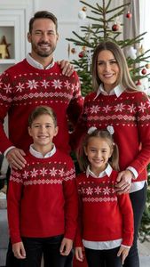 Pull tricoté à capuche uni pour Noël et l'hiver 2026, assorti pour la famille et les couples, avec poches, respirant, en polyester/coton - Product Image 4