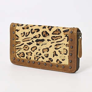   Cartera Bifold de Cuero Genuino de Vaca con Pelo para Mujer, Estilo Western, con Protección RFID - Product Image 2