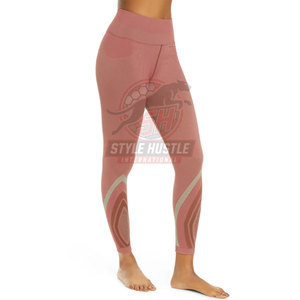 Leggings de yoga elásticos de último diseño, más vendidos, ropa deportiva transpirable de secado rápido, hechos en Pakistán - Product Image 4