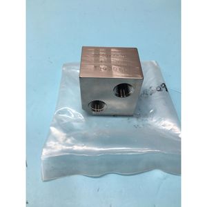 AMAT 0040-38609 BLOQUE METÁLICO SST 1 5/8 X 1 5/8 X 1 - Equipo y Piezas de Semiconductores de Confianza de Global Legacy - Product Image 3