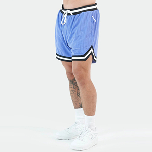 Shorts de sport pour homme en maille bleue avec cordon de serrage et poches, vêtements de sport respirants - Product Image 2