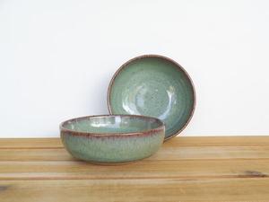 Elegante Tazón de Cerámica para Comedor con Acabado Suave en Verde Salvia, Forma Curva Lisa, Resistente a los Arañazos, Ideal para Comidas Diarias y Recepciones con Estilo - Product Image 2