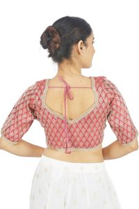 Blusa de Seda Brocada con Bordado Floral Rosa para Mujer, Cuello Redondo, Mangas Cortas, Estilo Vintage Tradicional - Product Image 2