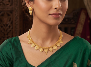 Divyoro-Conjunto de collar gargantilla chapado en oro para mujer, longitud ajustable, pendientes con patrón de hojas, joyería clásica para fiesta de boda Orissa - Product Image 3