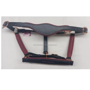 Harnais en cuir de cheval anglais de qualité élégante avec finitions en or rose, têtière et muserolle rembourrées et colorées, vente en gros - Product Image 1