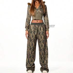 Conjunto deportivo de mujer en tejido polar, conjunto de chándal para mujer, fabricante de chándales personalizados para mujer, etiqueta privada, pedido al por mayor - Product Image 1