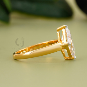 Anillo de compromiso de lujo con diamante cultivado en laboratorio en forma de cometa moderna, oro blanco de 14K, 2.06CT VVS VS EF, solitario geométrico. - Product Image 2