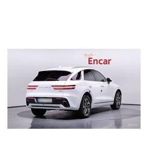 Genesis GV70 2.5T AWD 2024, SUV a Gasolina con 18,935 km, Emisión Euro V, Asientos de Cuero, Caja de Cambios Automática, Cámara Trasera, Volante a la Izquierda - Product Image 2