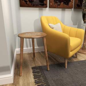 Table en bois à trois pieds, table basse ronde moderne et table d'appoint pour petits espaces, support pour livres, magazines, plantes - Product Image 1