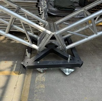 Scène de performance portable d'extérieur, cabine DJ en alliage d'aluminium, table de DJ triangulaire, structure de scène carrée