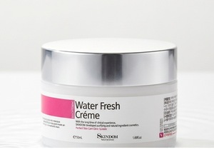 [OEM/ODM] Crema Hidratante Water Fresh de 50 ml para Todo Tipo de Piel, Fórmula con Ácido Hialurónico - Product Image 2