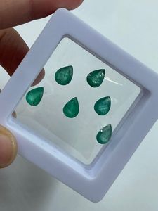 พลอยมรกตธรรมชาติคุณภาพดีที่สุดจากแซมเบีย รูปทรงลูกแพร์ 5.55 กะรัต 6x8 มม. สำหรับทำจี้ ขายส่ง - Product Image 4