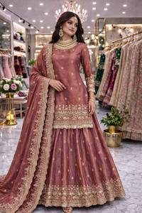 Ensemble Choli Salwar Kameez en Soie Bicolore pour Femme, avec Lehenga et Dupatta, Ornements de Paillettes et Miroirs, Style Traditionnel pour Diwali et Remise de Diplôme - Product Image 2